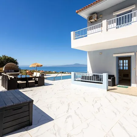 Apartment Seaview Haven With Pool By The *