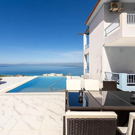 Seaview Haven With Pool By The Apartment Verga Kalamata
