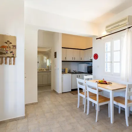 Seaview Haven With Pool By The Διαμέρισμα *