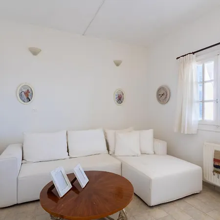 Apartment Seaview Haven With Pool By The Verga Kalamata