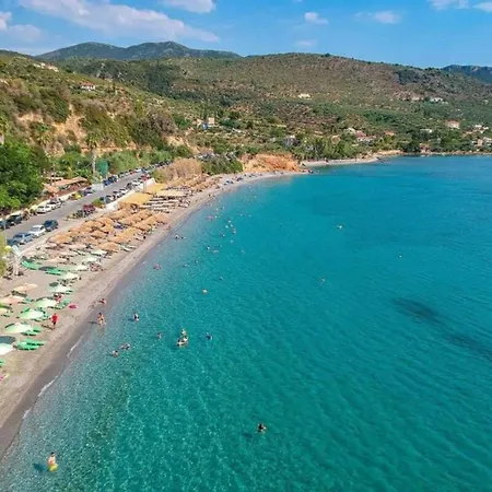 Seaview Haven With Pool By The