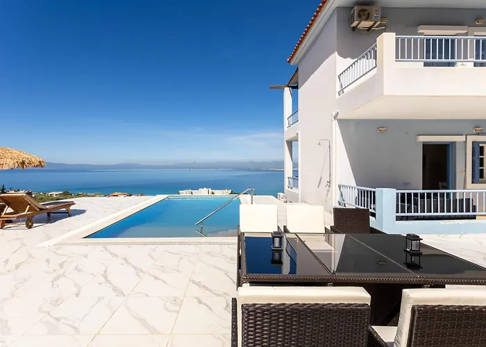 Seaview Haven With Pool By The Apartment Verga Kalamata